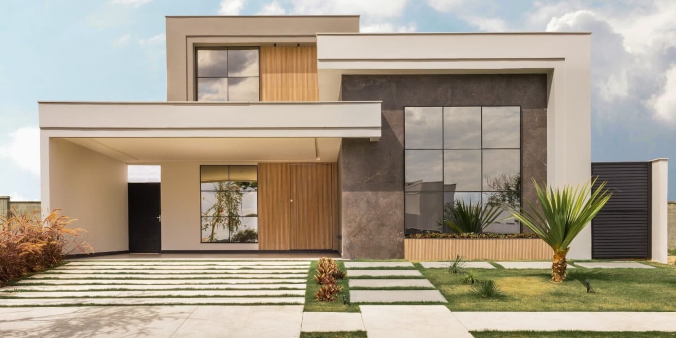 Casa moderna e bem construída